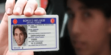 385x218-ehliyet-yenileme-son-tarih-degisti-eski-ehliyeti-yenileme-ucreti-ne-kadar-gerekli-belgeler-neler-1731918159569
