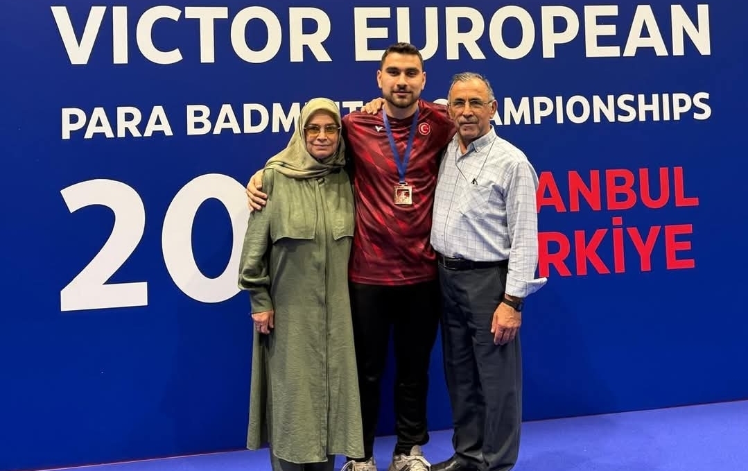 Screenshot_20251006_013824_Facebook