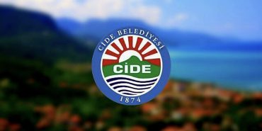 Screenshot_20251126_013949_Photo Editor