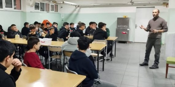 Screenshot_20251218_213607_Facebook